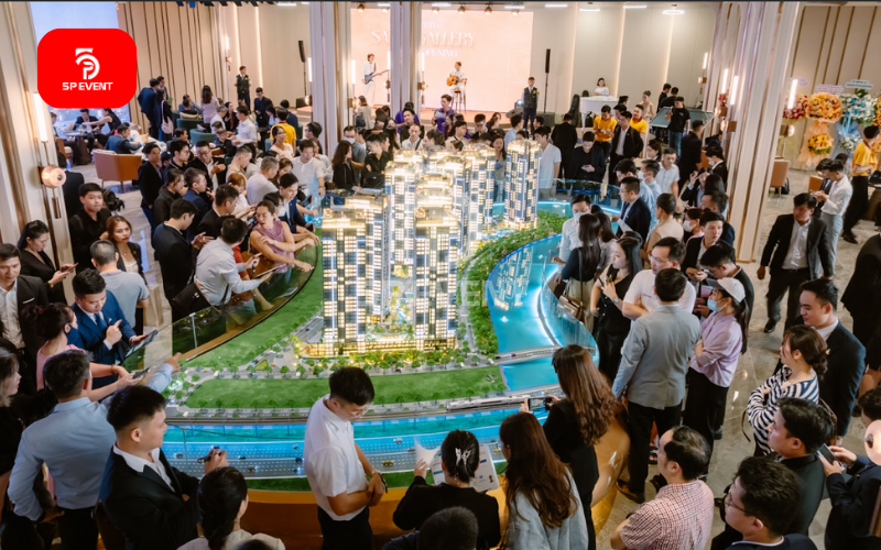 Mở bán bất động sản