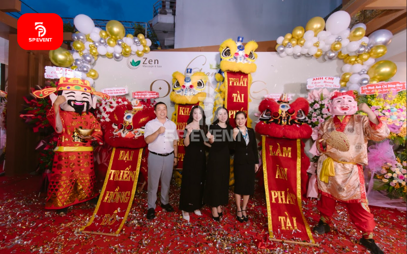 sự kiện khai trương