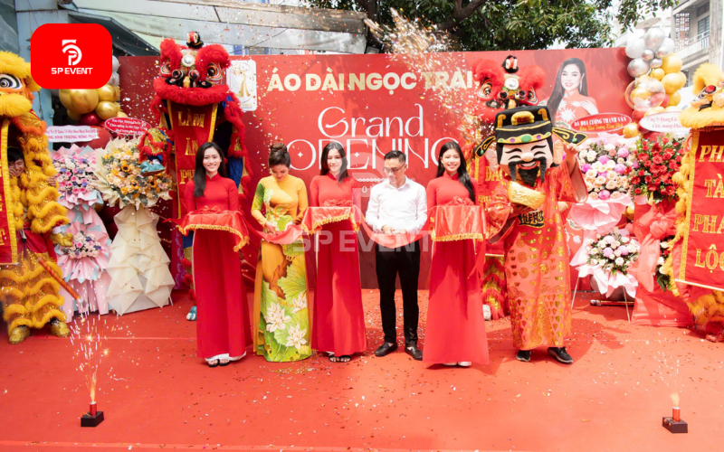 công ty tổ chức khai trương