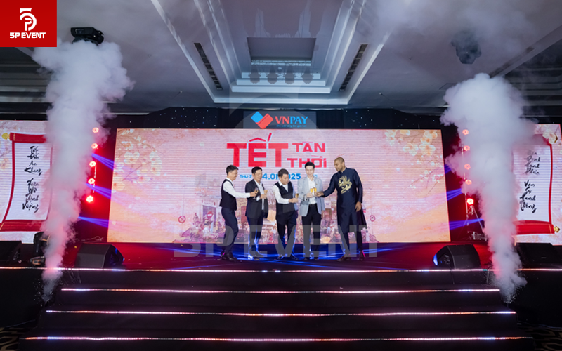 TỔ CHỨC TIỆC CUỐI NĂM (YEP) ẤN TƯỢNG – BÍ QUYẾT GẮN KẾT ĐỘI NGŨ & NÂNG TẦM DOANH NGHIỆP